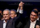Flávio Bolsonaro anuncia deputado de Alagoas como vice e mira fortalecimento no Nordeste