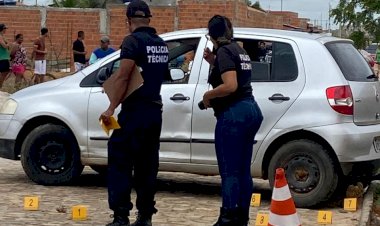 Homem é morto a tiros dentro de veículo em Xique-Xique