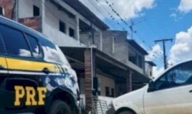 PRF recupera veículo roubado durante fiscalização na BR-420 no interior da Bahia