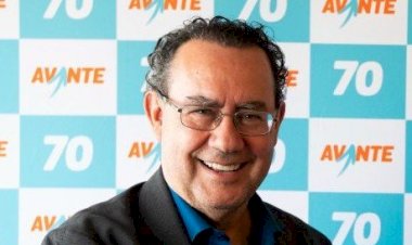 Augusto Cury ganha espaço no debate político e atrai eleitores em busca de uma alternativa a Lula e Flávio Bolsonaro