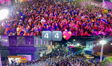 25 mil pessoas tomam as ruas de Jussara em apoio a ACM Neto
