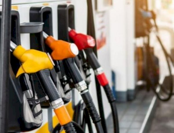 Combustíveis disparam no Nordeste: reajuste da Acelen pode levar gasolina a quase R$ 8 e pressiona economia na Bahia e Sergipe