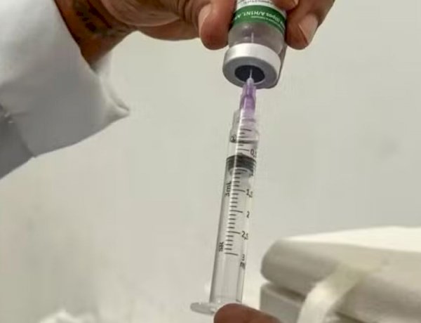 Vacinação contra gripe começa neste sábado no Brasil com foco em grupos prioritários