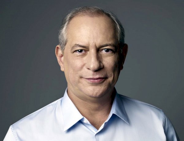 Ciro Gomes recusa convite do PSDB e decide não concorrer à Presidência da República