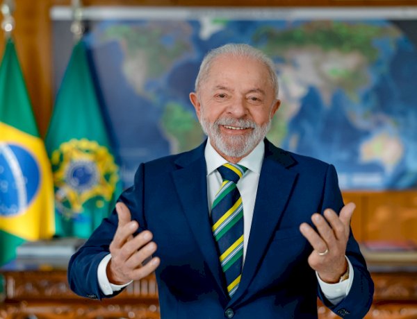 Lula é reeleito presidente da República Federativa do Brasil