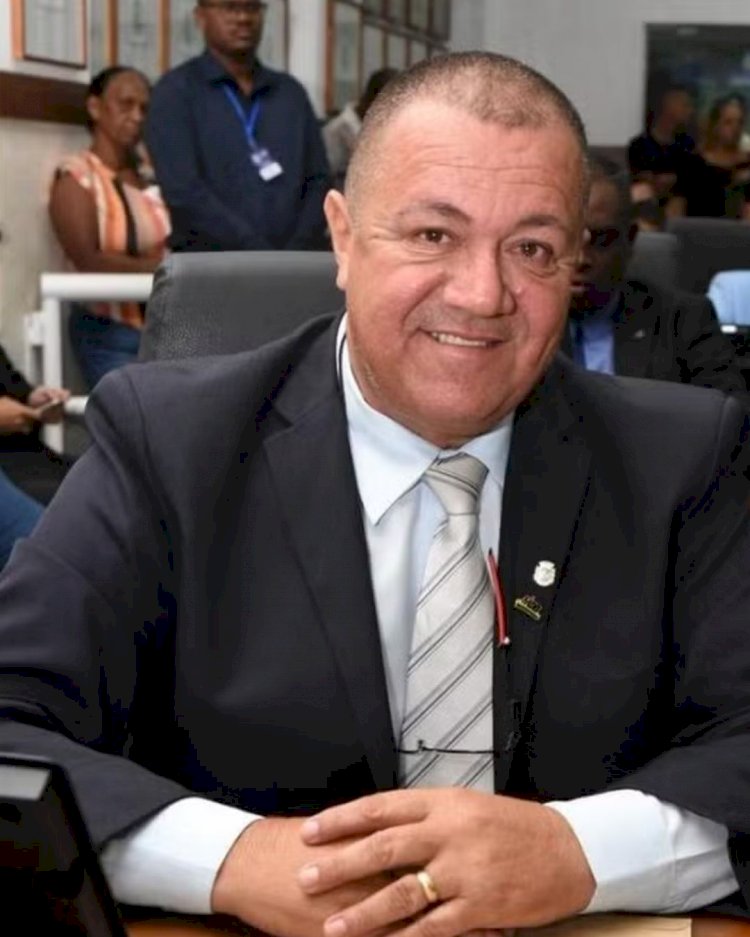 Ataque a tiros mata vereador em Nova Iguaçu