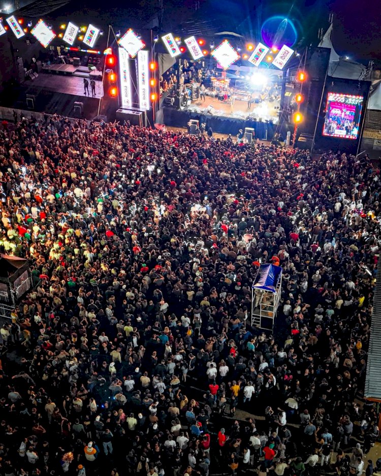 Neto Brito reúne multidão em mais uma noite de festa no Festival do Cuscuz 2026
