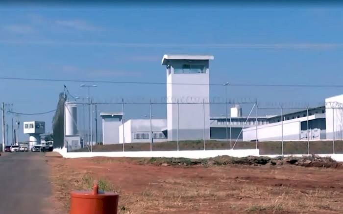 Brasil pode ultrapassar 1 milhão de pessoas presas em 2027, aponta projeção